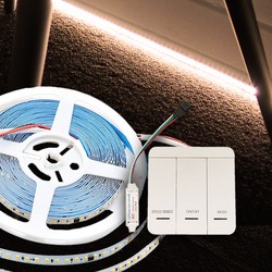 Enkelfärgad LED strip V-Tac 10W/m LED strip IC vandrande ljus - 10m, vandrande ljus, inkl kontroller, 120 LED per meter, 24V