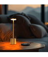 Candela Uppladdningsbar LED bordslampa med trådös laddning - Guld, IP54 Inomhus/utomhus, touchdimbar