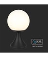 Golvlampa E27 - Matt svart, opal plastglob.