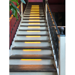 LED-belysning Lagertömning: Led Ribbon set för din trappa - Inkl. Sensorer, upp till 15 steg