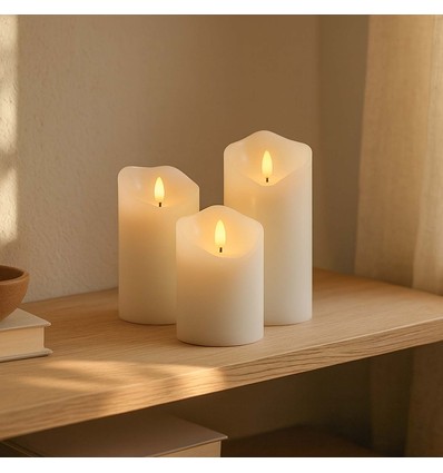 Set med 3 st. LED Blockljus 10cm, lågeffekt, vit - Ø7,5cm, 10/12,5/15cm, fjärrkontroll, timer, äkta vax