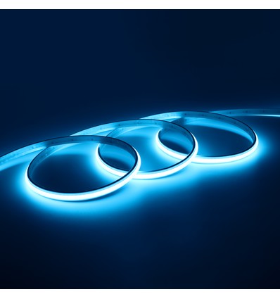 5m 9W/m Ljusblå Dot-free COB-LED strip - 24V DC, IP67, 240 LED/m, 5 års garanti