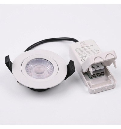 7W Infälld spotlight RA96, DimToWarm+CCT, Dimbar - Hål: Ø6,8 cm, Mått: Ø8,3 cm, Vit kant