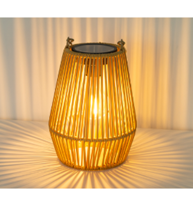 Solar Rattan Lanterna – Bohemisk trädgårdslampa med automatisk tänd/släck, IP44