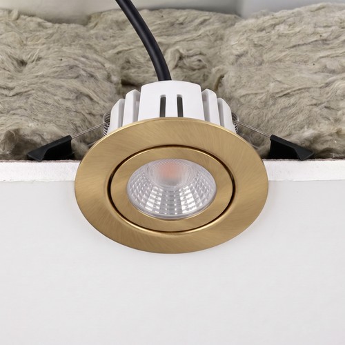 7W RA96 CCT + DimToWarm infälld spotlight för isolering - dimbar, Hål: Ø6,8 cm, Mått: Ø9,3 cm, guld