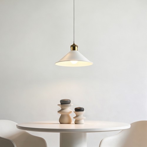 Vit Ø22cm pendellampa - E27 sockel, 2m sladd, vit/mässing