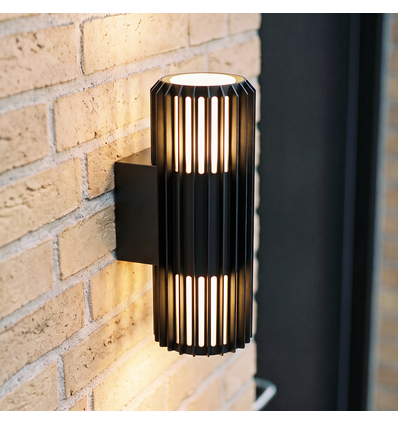 FYRON Duo upp/ned vägglampa, Svart - E27, IP54, utomhus