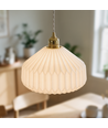Keramik E27 pendellampa - Plisserad, vit/mässing, 2m sladd, Ø27x23cm, utan ljuskälla