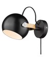 Outlet: Halo Design - D.C Vägglampa Ø12 G9, svart / ek
