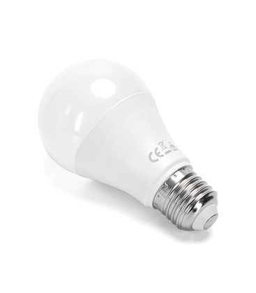 Outlet: EN: LED A5 A60 BIG ANGLE E27 10W 3000K