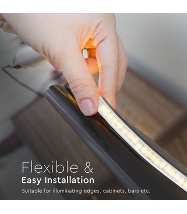 Installation av 24V LED-strip som kräver korrekt dimensionerad transformator.